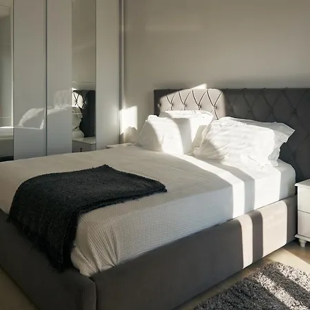 The Garrison Apartment Sarande Exterior photo